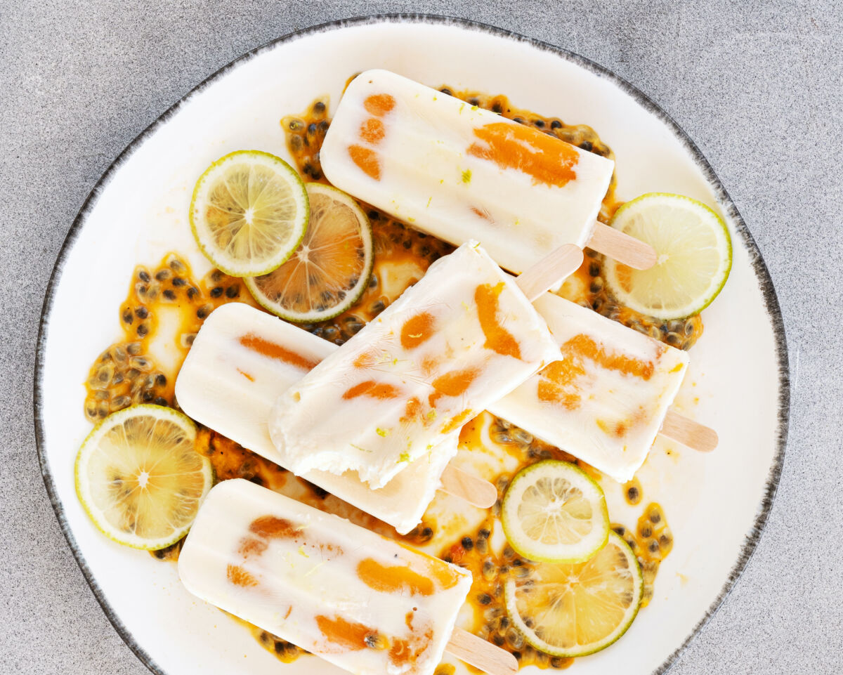 Honig-Pfirsich-Joghurt Milk Popsicles - Initiative Milch
